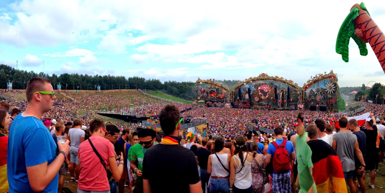 sucked　　　　　　　　　　　　　　　　　TOMORROWLAND tomorrowland-650-430_0.jpg